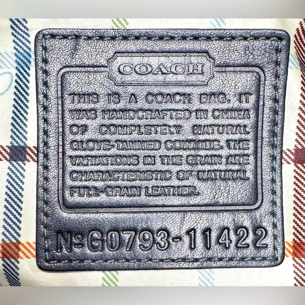 Coach Y2K Black Leather Bleecker Duffle w/ Tattersall Lining - Aprox 12” x 10” - Picture 4 of 17